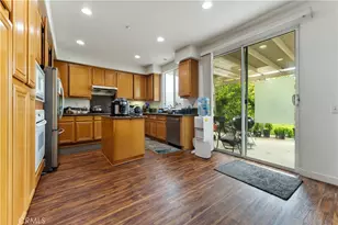 11390 Parkfield Ct, Riverside, CA 92505 - Photo 13