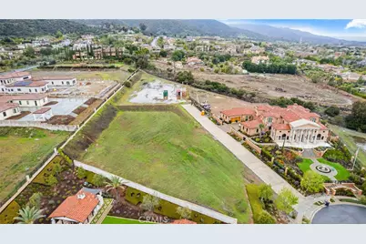 1252 Via Venezia, Corona, CA 92881 - Photo 7