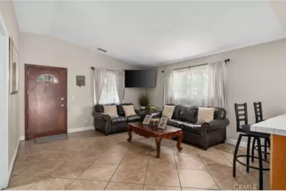 611 S Laurel Avenue, Ontario, CA 91762 - Photo 7