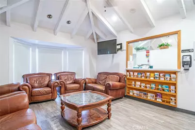 315 E Route 66 #102, Glendora, CA 91740 - Photo 33