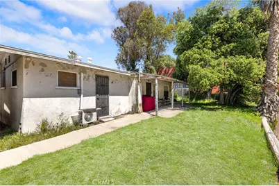 1060 E Route 66, Glendora, CA 91740 - Photo 25