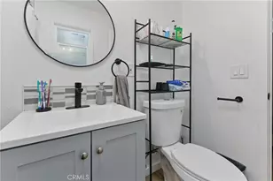 16313 Hunsaker Ave, Paramount, CA 90723 - Photo 11