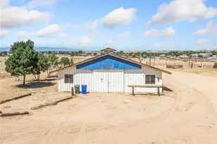 14924 Chamber Ln, Apple Valley, CA 92307 - Photo 5