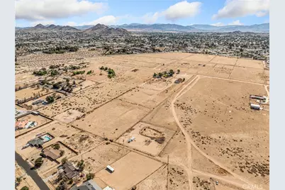 14924 Chamber Lane, Apple Valley, CA 92307 - Photo 31