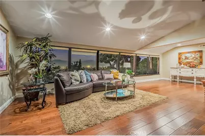 2333 N Coronet Court, Covina, CA 91724 - Photo 9