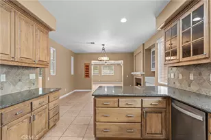 32865 Naples Ct, Temecula, CA 92592 - Photo 9