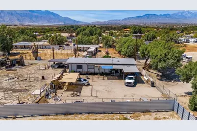 17750 Bubbling Wells Road, Desert Hot Springs, CA 92241 - Photo 13