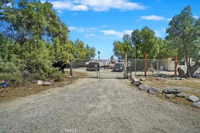 17750 Bubbling Wells Road, Desert Hot Springs, CA 92241 - Photo 21