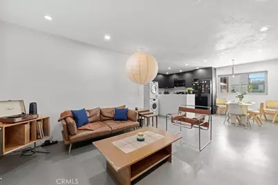 9005 Cynthia Street #209, West Hollywood, CA 90069 - Photo 3