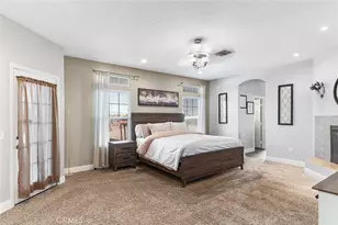 7922 Los Palmas Dr, Oak Hills, CA 92344 - Photo 19