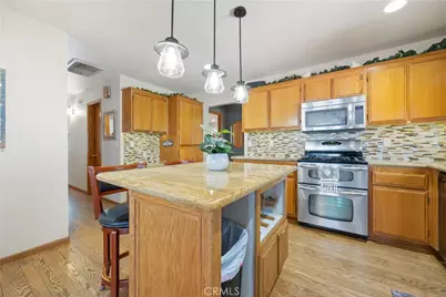 715 E Mountain View Boulevard, Big Bear City, CA 92314 - Photo 31