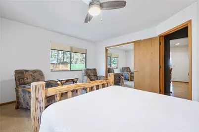 715 E Mountain View Boulevard, Big Bear City, CA 92314 - Photo 41