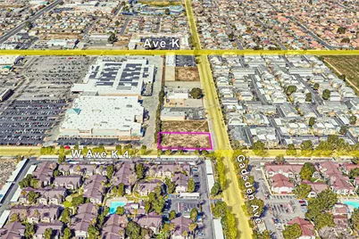 4 Gadsden Avenue, Lancaster, CA 93534 - Photo 1