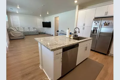 2511 Gunner Ridge Way, Rialto, CA 92377 - Photo 13