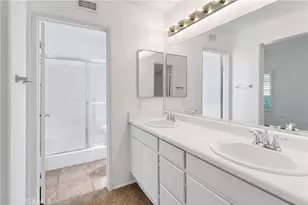 40684 Corte Albara, Murrieta, CA 92562 - Photo 21