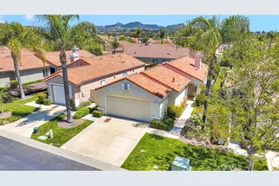 40684 Corte Albara, Murrieta, CA 92562 - Photo 33