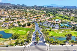 40684 Corte Albara, Murrieta, CA 92562 - Photo 39