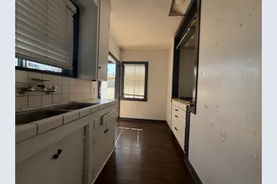 606 S Kern Avenue, East Los Angeles, CA 90022 - Photo 7