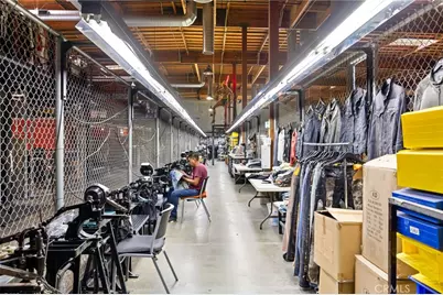 6760 Foster Bridge Boulevard, Bell Gardens, CA 90201 - Photo 35