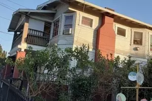 1038 W 21st St, Los Angeles, CA 90007 - Photo 5