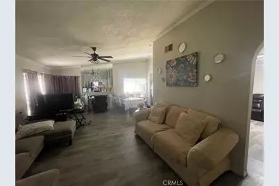 853 W Crestview Street, Corona, CA 92882 - Photo 9