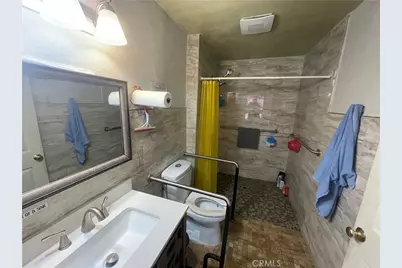 853 W Crestview Street, Corona, CA 92882 - Photo 15