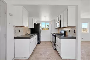 71854 El Paseo Dr, 29 Palms MCB, CA 92277 - Photo 9