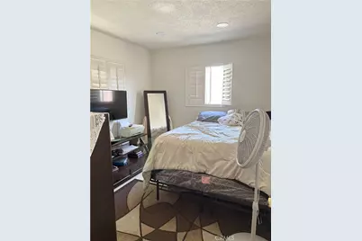 2206 Cowlin Avenue, Commerce, CA 90040 - Photo 5