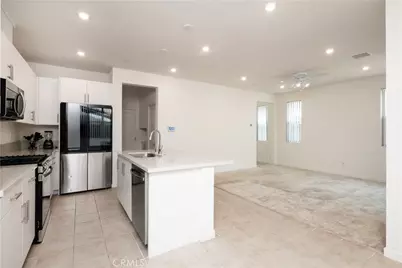 16020 Sunny Court, Fontana, CA 92336 - Photo 15