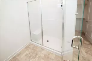 16020 Sunny Ct, Fontana, CA 92336 - Photo 29