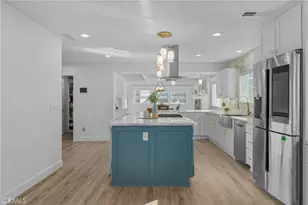 1015 Summit Dr, Crestline, CA 92325 - Photo 9