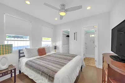 256 Falcon Avenue, Long Beach, CA 90802 - Photo 27