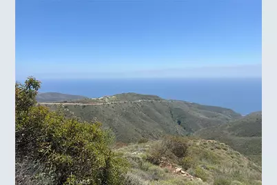 9533 Deer Creek Road, Malibu, CA 90265 - Photo 11