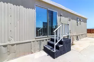 16782 Pebble Beach Ct, Victorville, CA 92395 - Photo 5