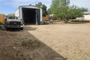 10671 Pinon, Hesperia, CA 92345 - Photo 13