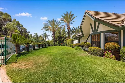 2360 Oakleaf Canyon Road, Walnut, CA 91789 - Photo 5