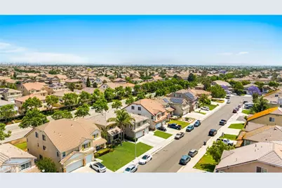 13894 Blue Ribbon Lane, Eastvale, CA 92880 - Photo 19