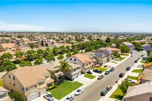 13894 Blue Ribbon Ln, Eastvale, CA 92880 - Photo 19