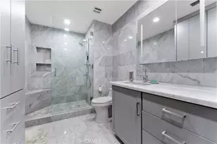 645 W 9th St, Los Angeles, CA 90015 - Photo 17