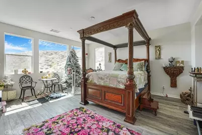 18317 Cumulus Court, Canyon Country, CA 91350 - Photo 17