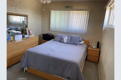 927 W 6th Street, San Pedro, CA 90731 - Photo 27