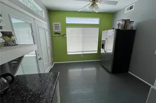 12413 Red Rock Rd, Victorville, CA 92392 - Photo 11