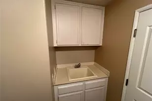 12413 Red Rock Rd, Victorville, CA 92392 - Photo 15