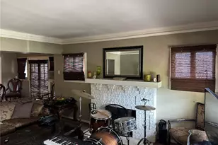 339 W 76th St, Los Angeles, CA 90003 - Photo 3