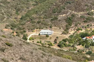 44196 La Cruz Dr, Temecula, CA 92590 - Photo 9