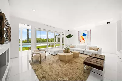 1046 N Hillcrest Road, Beverly Hills, CA 90210 - Photo 13