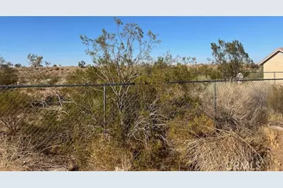 5202 La Mesa Road, Phelan, CA 92371 - Photo 13