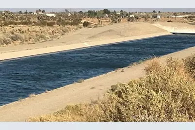 5202 La Mesa Road, Phelan, CA 92371 - Photo 5