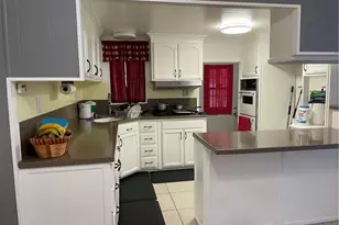 1030 Bradbourne Ave, Duarte, CA 91010 - Photo 7