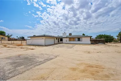 18251 Hiawatha Road, Apple Valley, CA 92307 - Photo 3